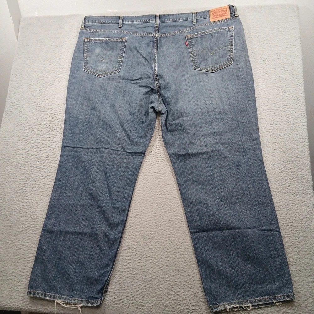 Levi's 559 Relaxed Straight Jeans Mens‎ 52x32 Medium Wash Blue Range EUC